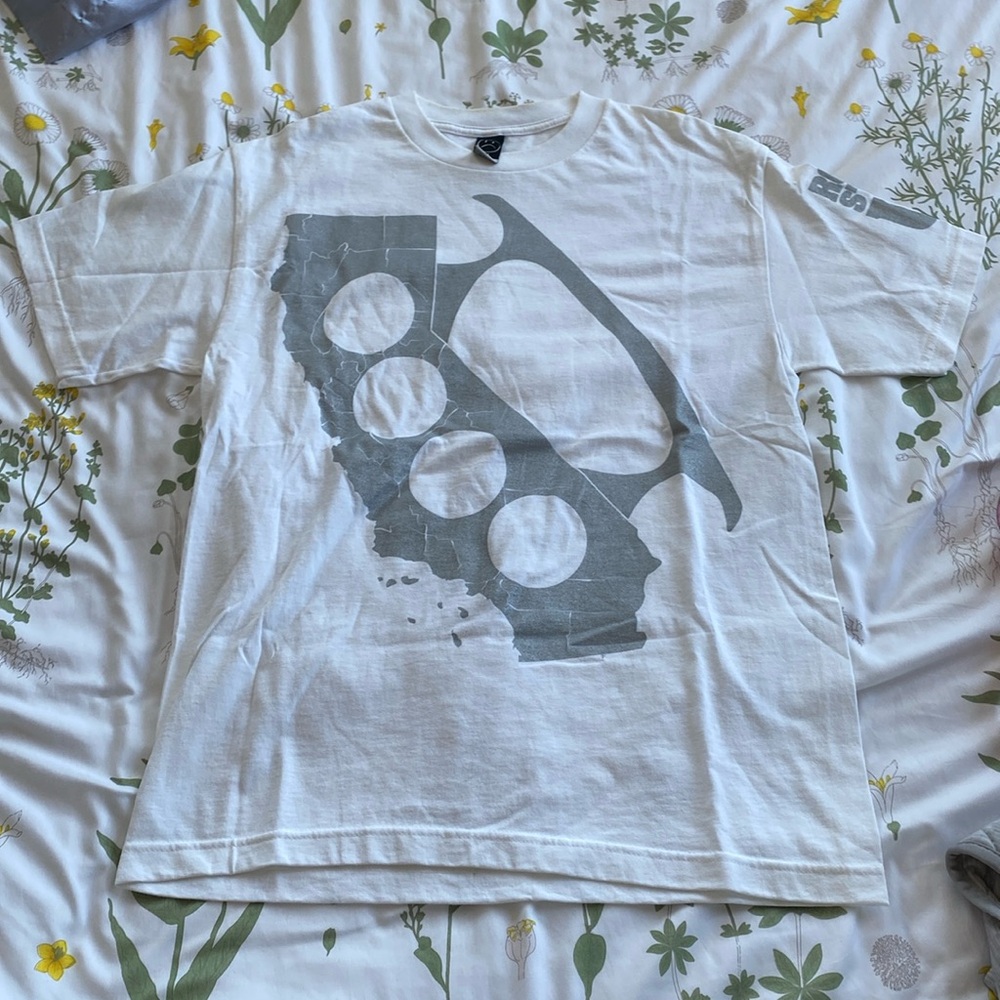 Rare!!! Rogue Status California Shirt